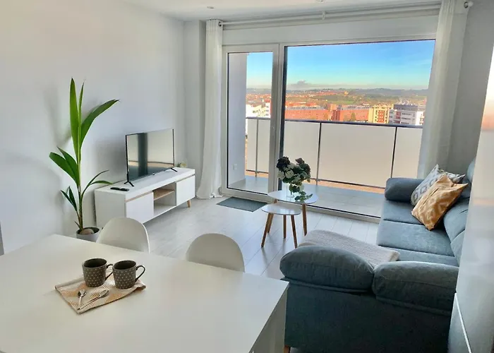 Apto Huca. Parking/wifi Incluido شقة