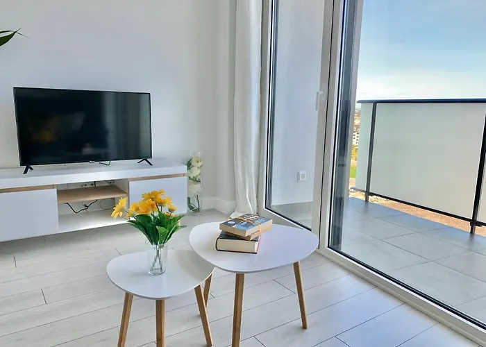 Apto Huca. Parking/wifi Incluido *