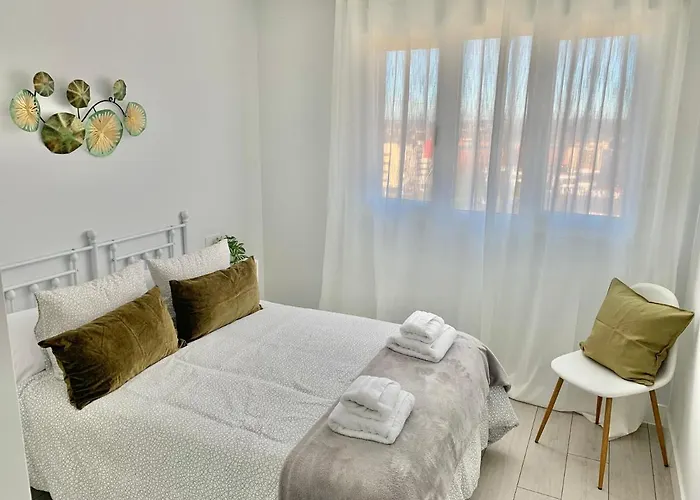 Apto Huca. Parking/wifi Incluido شقة اوفيدو